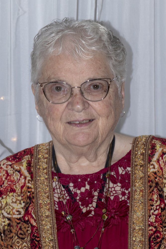 Obituary of Joan Gray | Welcome to Badder Funeral Home serving Tham...